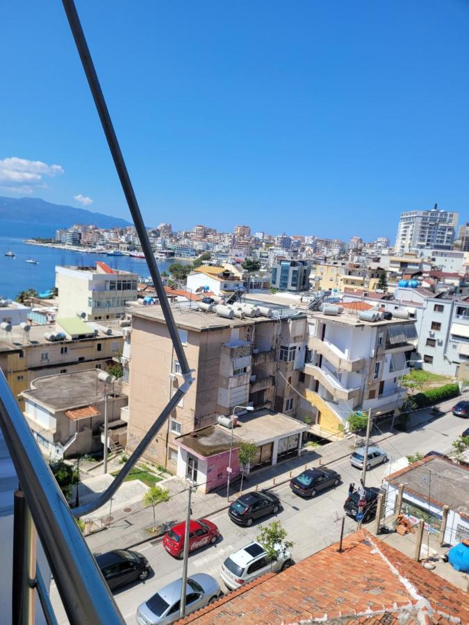 Marina Apartment Sarandë Buitenkant foto