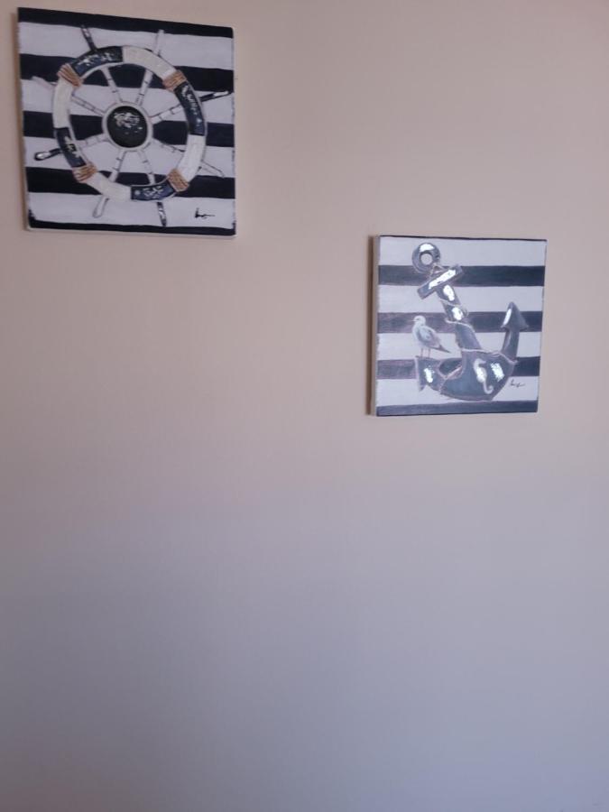 Marina Apartment Sarandë Buitenkant foto